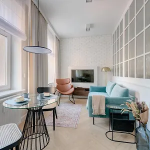 Studio In Main District In Wrzeszcz Apartament Gdańsk